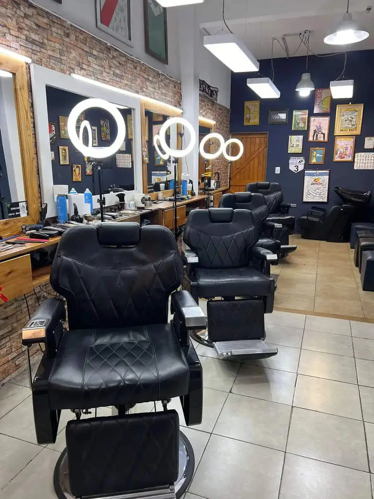 Interior Barbería Don Vazku